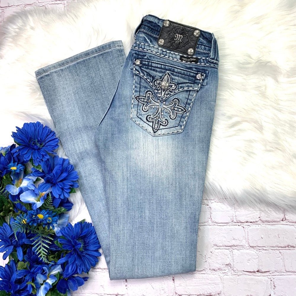 🚫SOLD! 👖I•MISS ME•I Light Wash Boot Cut 28x34 👖 - Picture 1 of 8